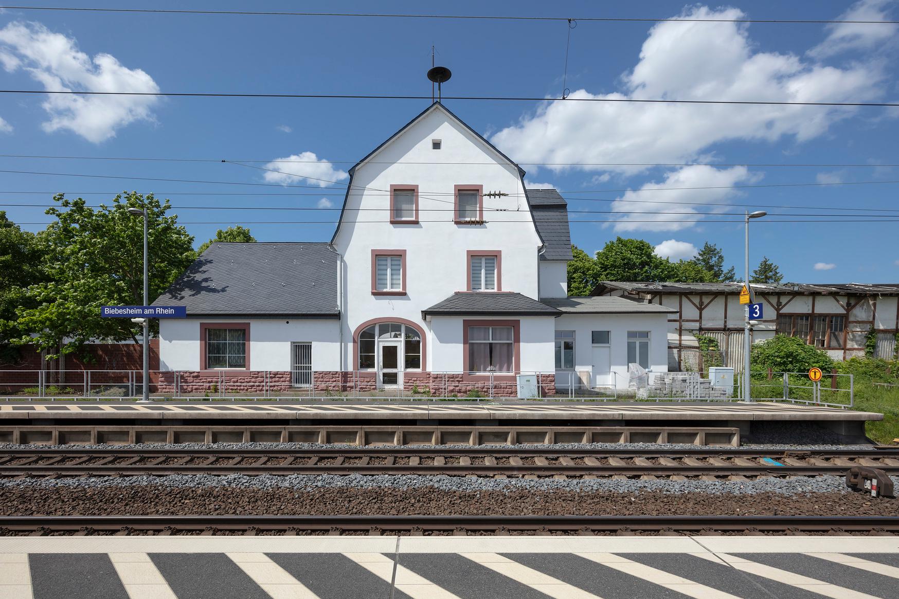 Empfangsgebäude Biebesheim.