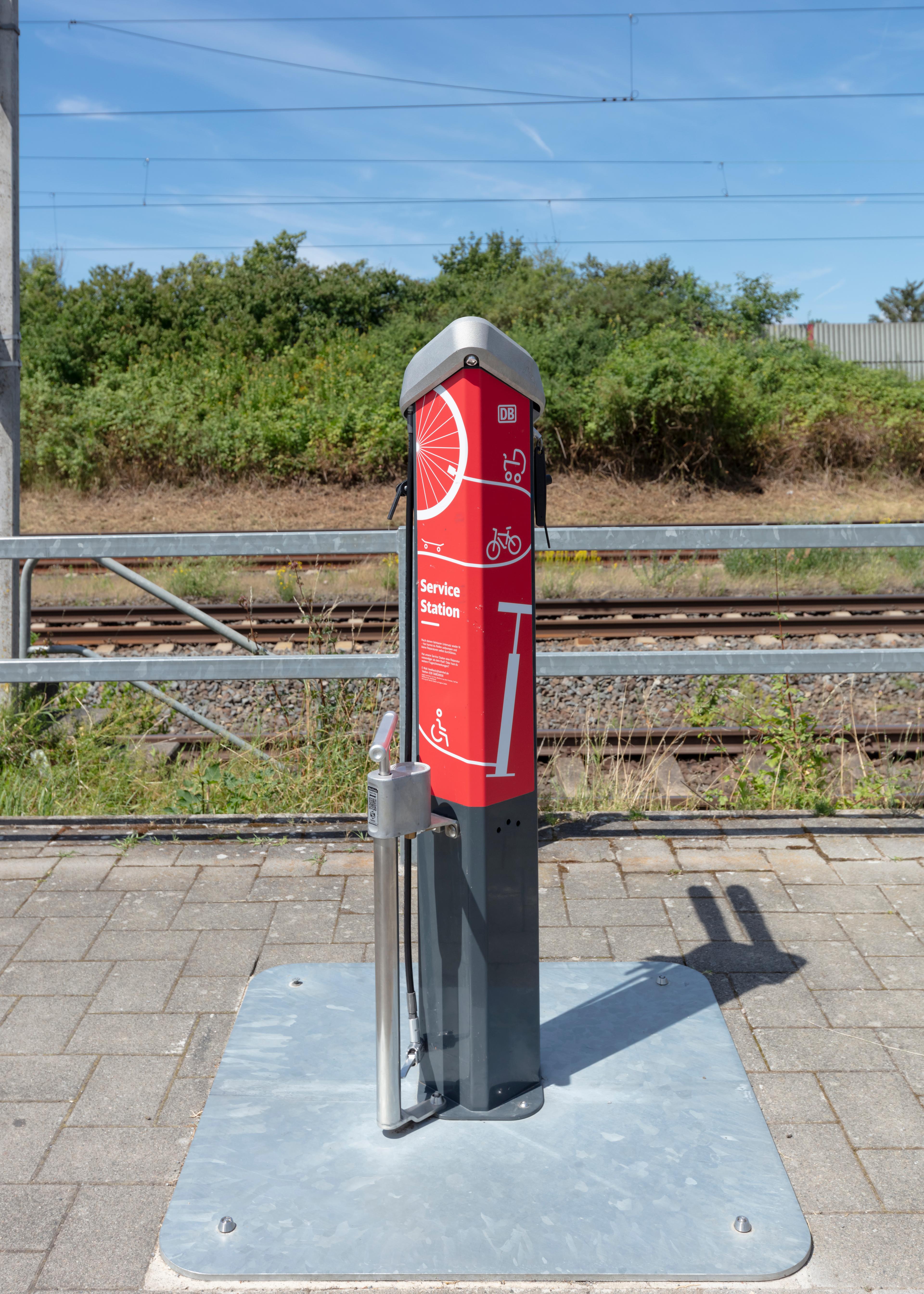 Fahrradservicestation für eigenständige kleinere Reparaturen am Fahrrad